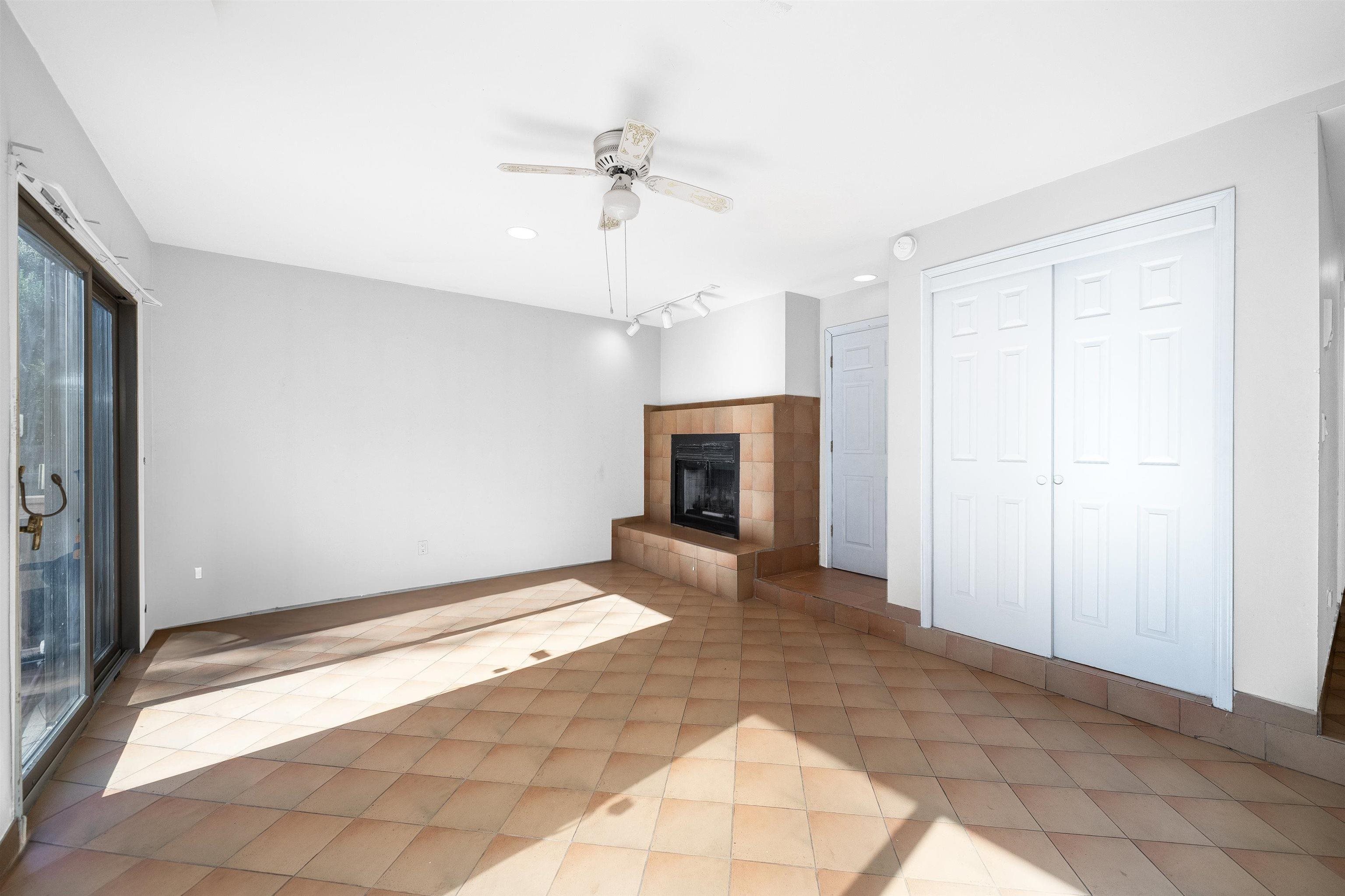 Living space with fireplace